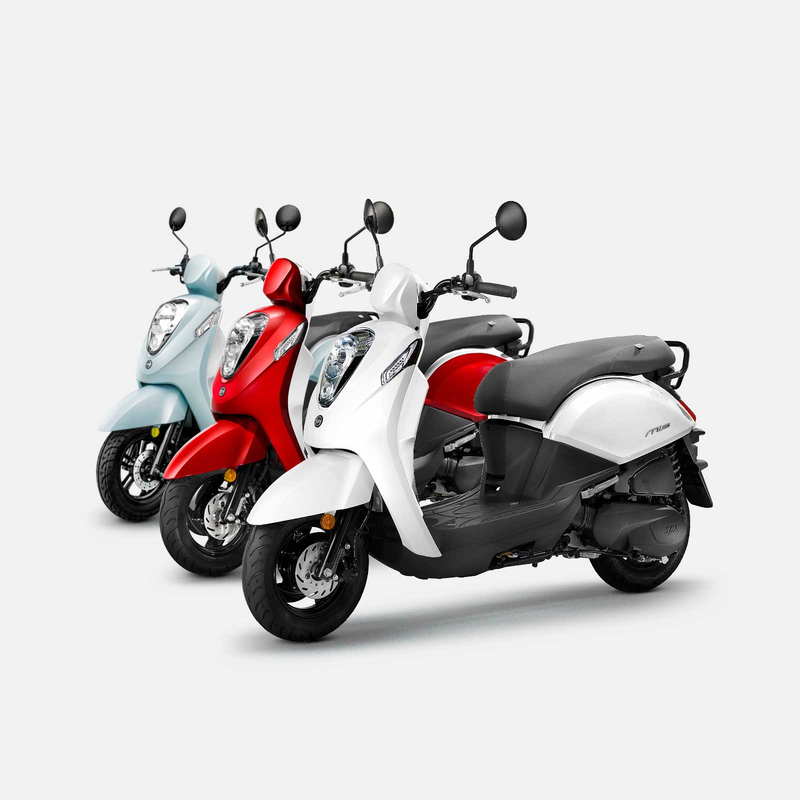 Over the years, the SYM Mio 50 has achieved the status of a classic scooter—and rightfully so, as fun styling along with a 50cc four-stroke engine has kept this little icon on the favorites list.